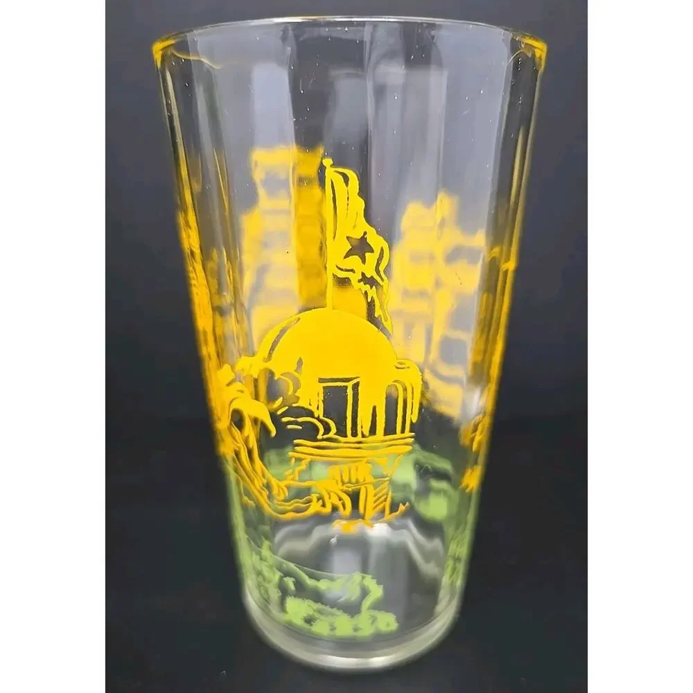 Vintage Davy Crockett Glass Yellow Tumbler Approx. Size: 5-1/2